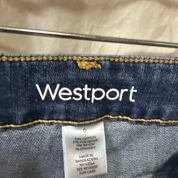 Westport Dark Blue Women's Straight Leg Jeans size 6 - Picture 3 of 6